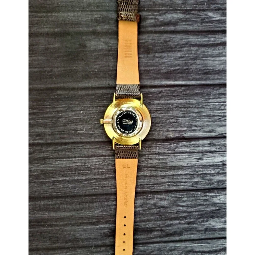 EXTREMELY Rare Vintage Lucerne Swiss Inspired Split Case Watch‎ Bubble Crystal